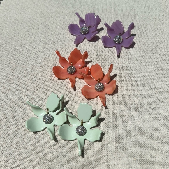 Lele Sadoughi Crystal Lily Earrings - Picture 3 of 3